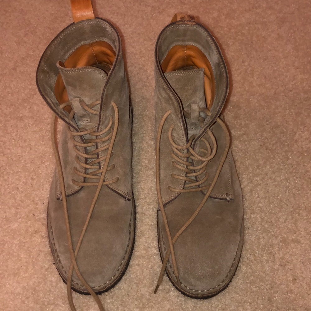 Astorflex Bootflex size 9. Color: stone